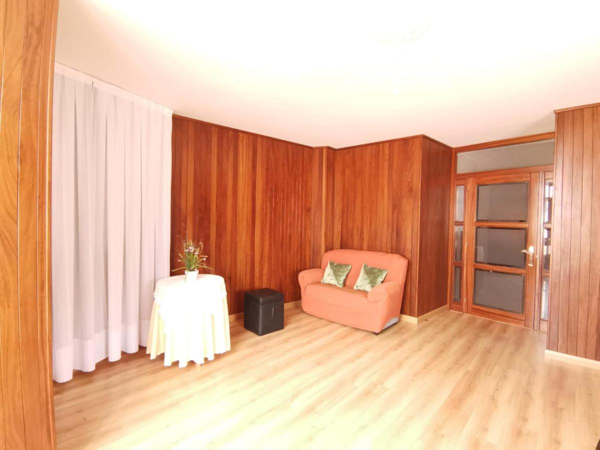 무히아 Apartamento Mari Carmen 아파트 외부 사진