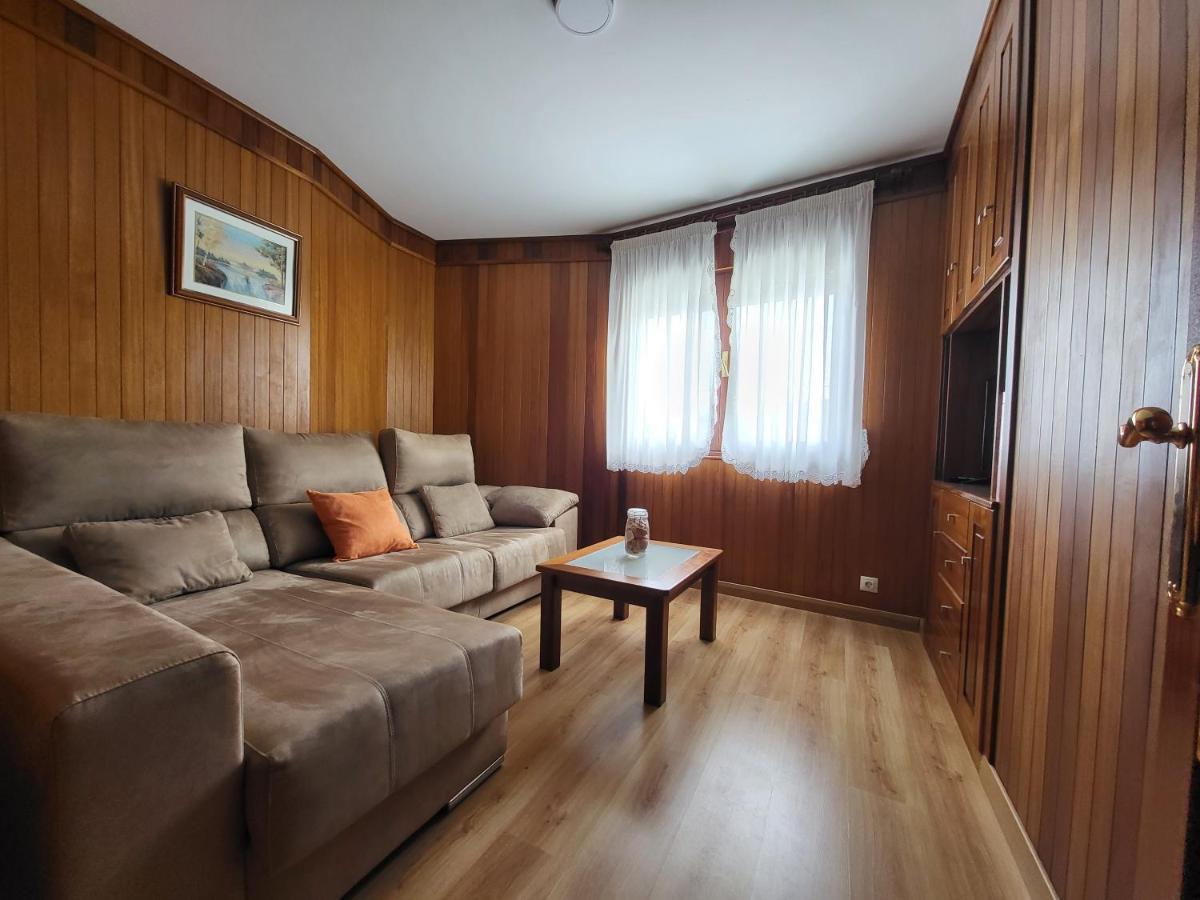 무히아 Apartamento Mari Carmen 아파트 외부 사진